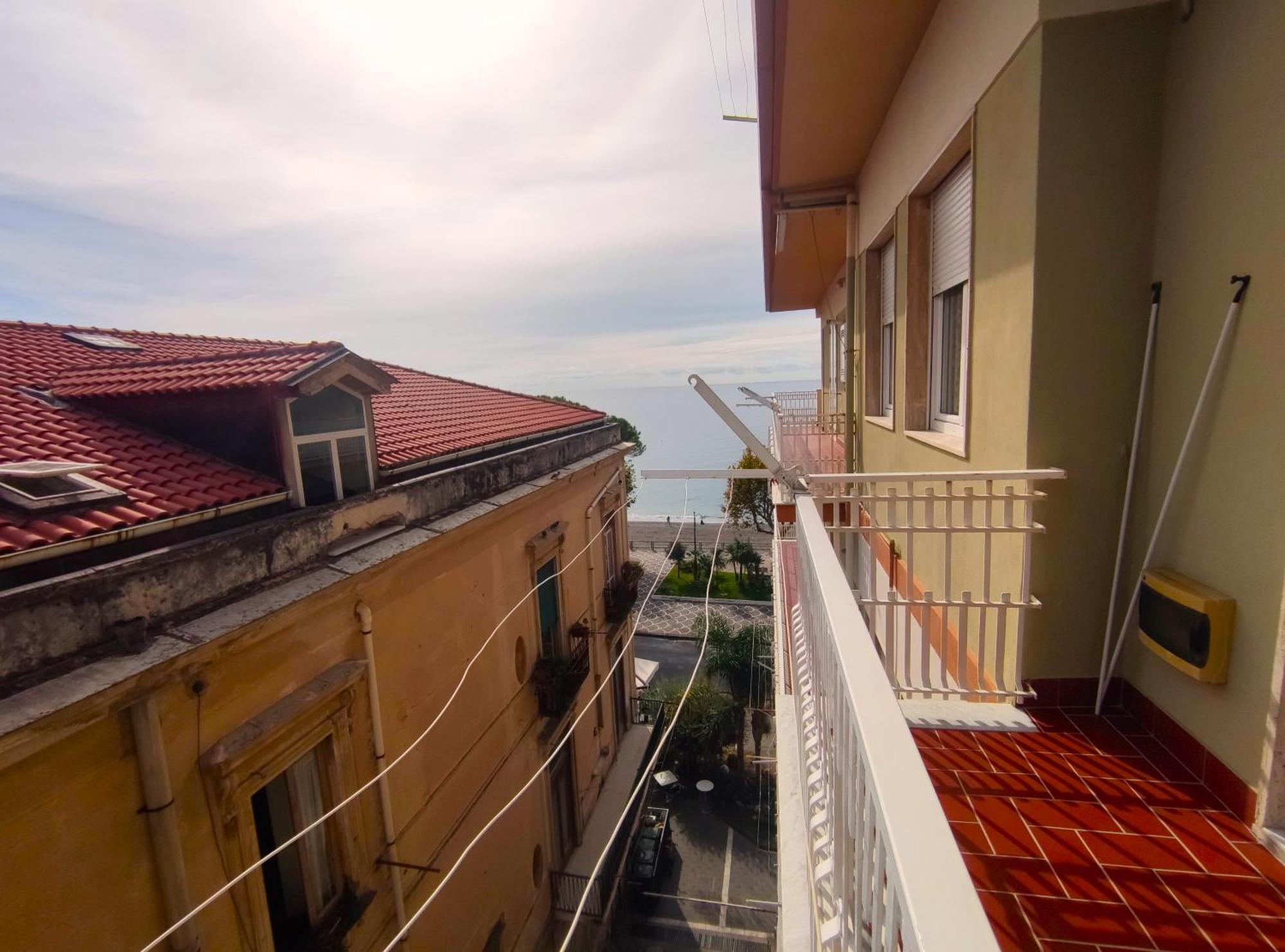 Apartamento La Parigina - La Casa Al Mare A Maiori Exterior foto
